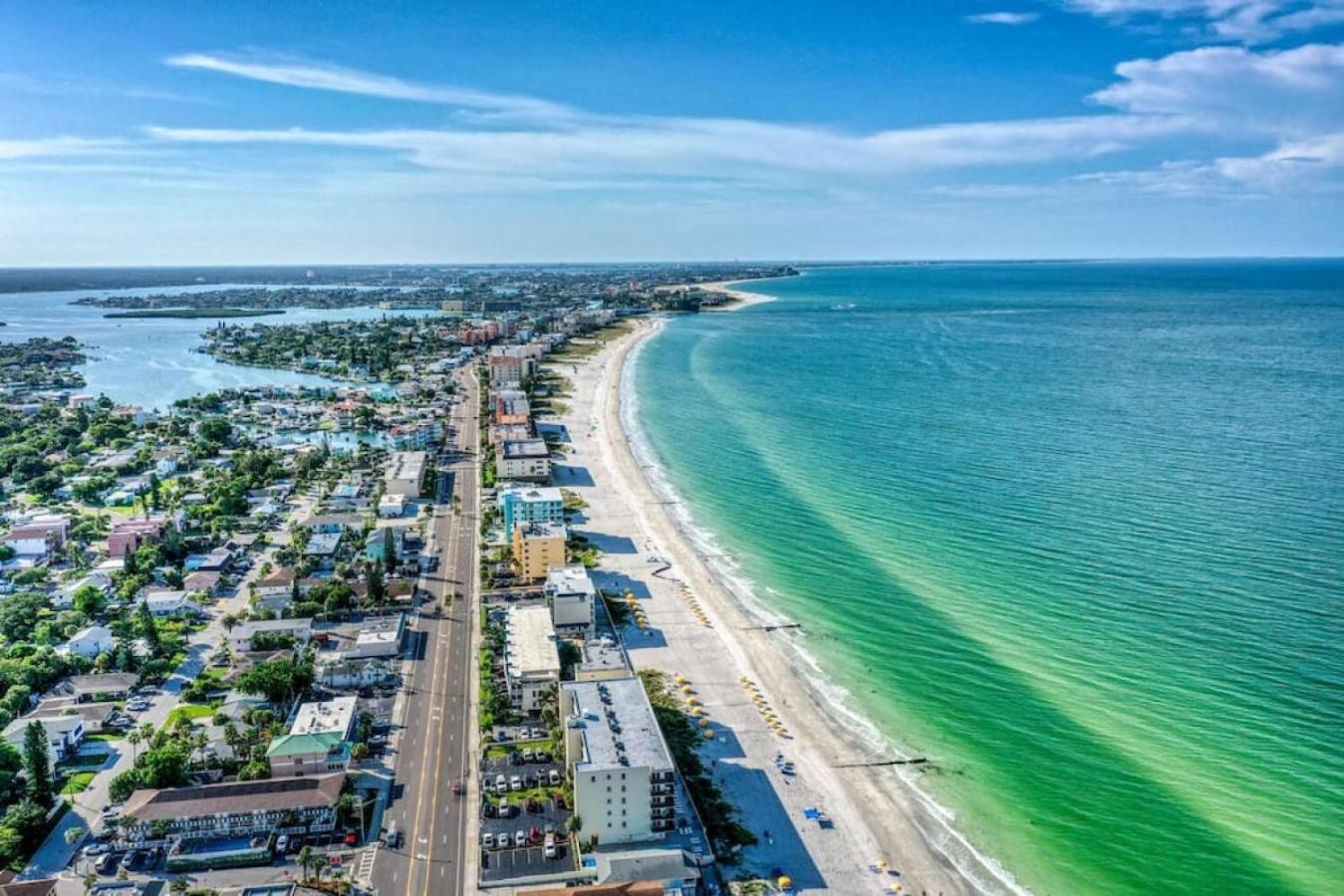 Sunset Beach Suites At Madeira Beach! Pet Friendly With Summer Breezes! - Suite 6 St. Pete Beach Extérieur photo